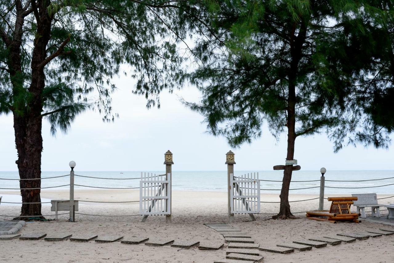 Вілла Baan Kratom Tong By The Sea Ча-Ам Екстер'єр фото